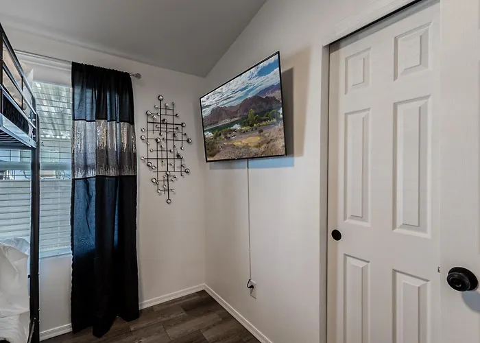 Desert Escape Close Trails & River Holiday home Parker